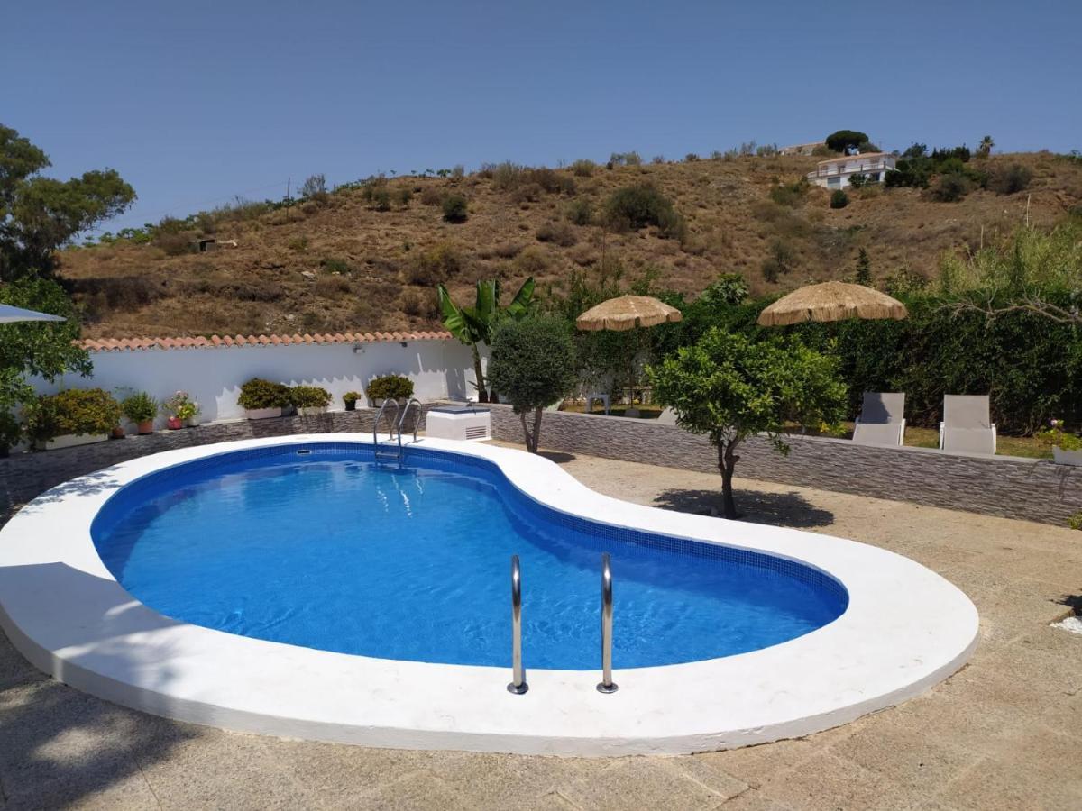 Villa Candela en Benajarafe piscina privada Bagian luar foto