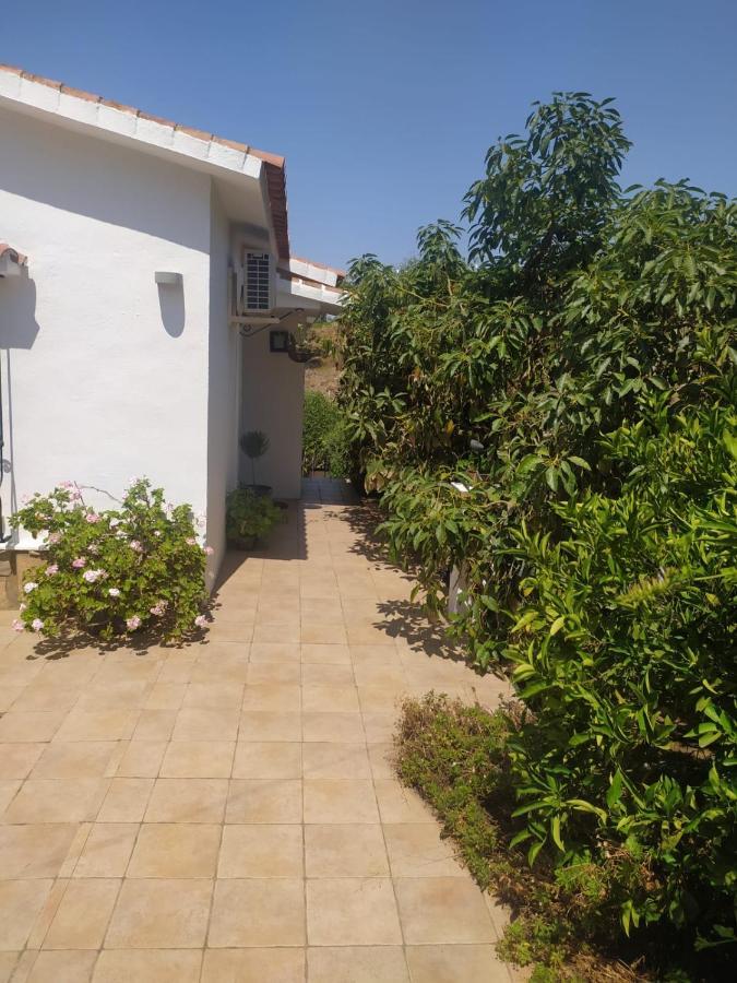Villa Candela en Benajarafe piscina privada Bagian luar foto