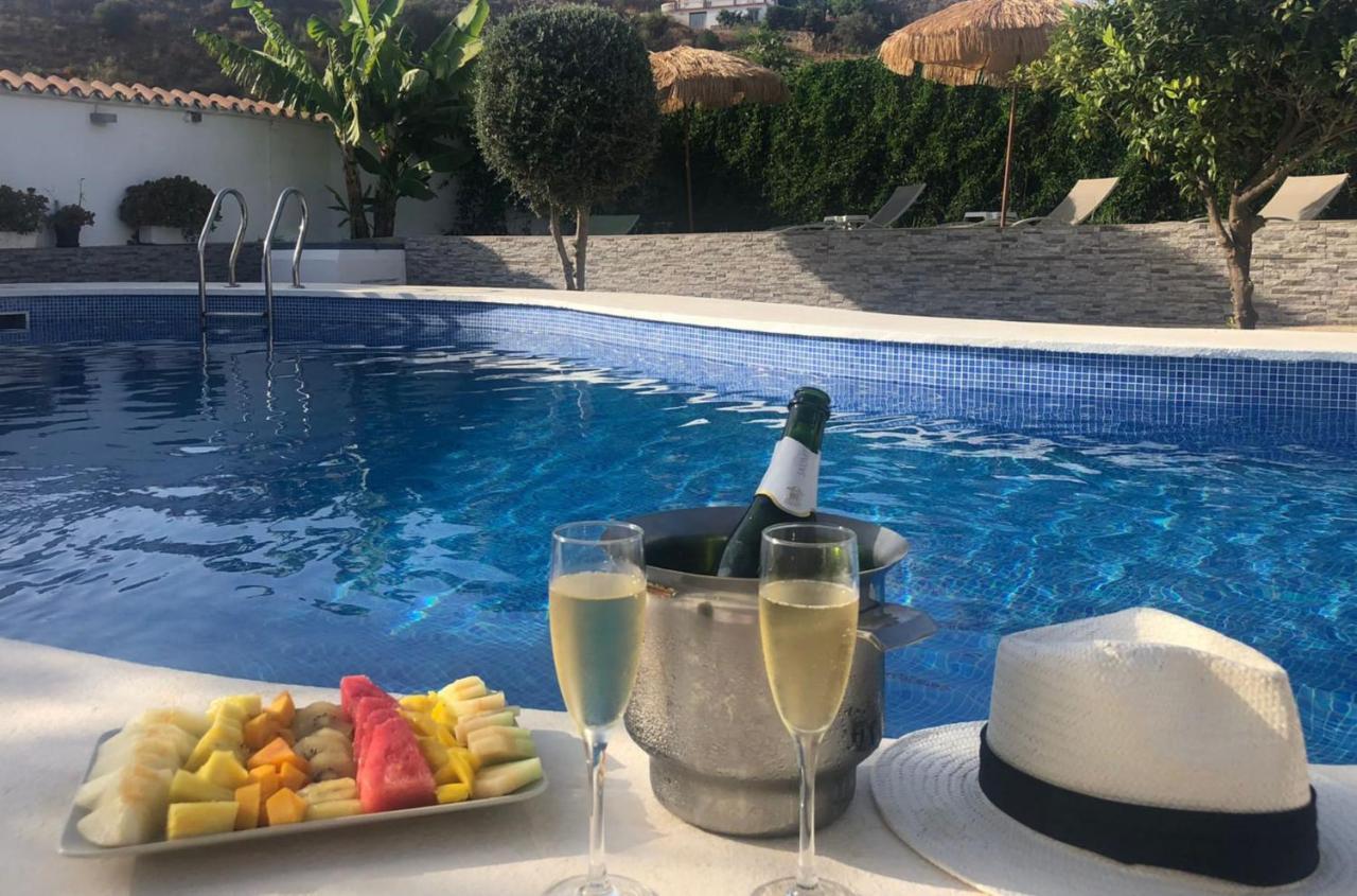 Villa Candela en Benajarafe piscina privada Bagian luar foto
